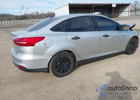 2016 Ford Focus S из США, поврежденный, VIN 1FADP3E23GL298650
